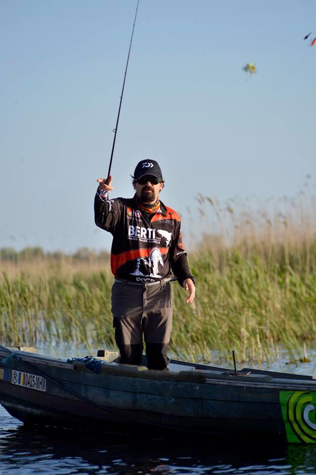 pro fishing league - 10140623054093396156314079243750647682161n.jpg
