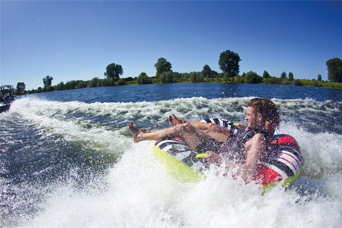  - jobe-anura-2-person-tube-strandsessel-towable-1.jpg