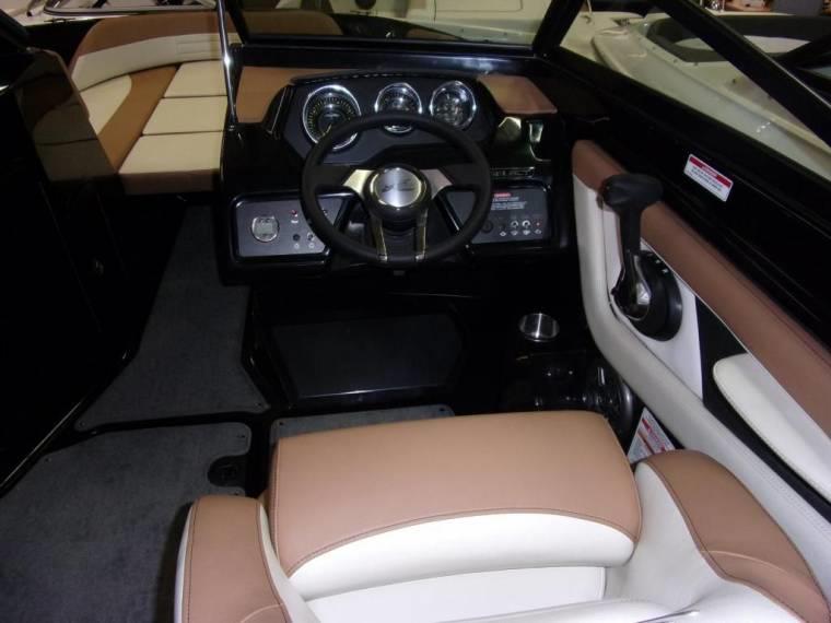  - sea-ray-210-spxe-black-beauty-sofort-lieferbar-73464120161748695169486756524569x.jpg