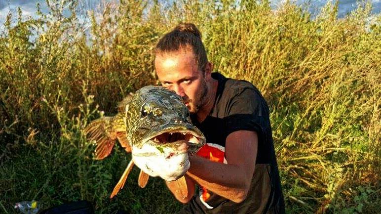 de ce pescuiesc - 2017-03-20-10-51-58.jpg