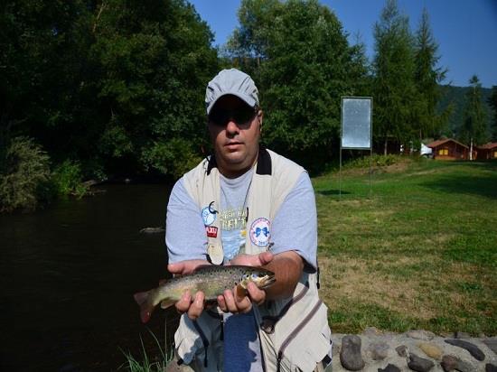 Liviu Voicu - liviu-voicu-pescuit-spinning.JPG