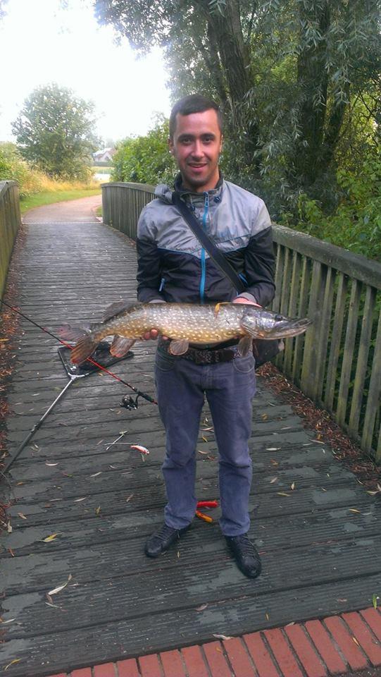 street fishing - stiuca10.jpg