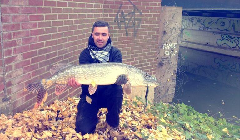 street fishing - stiuca5.jpg